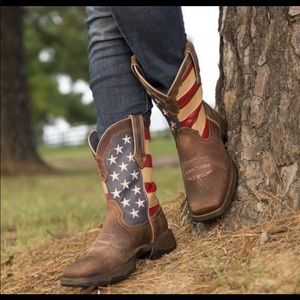 Women’s American flag western boots.